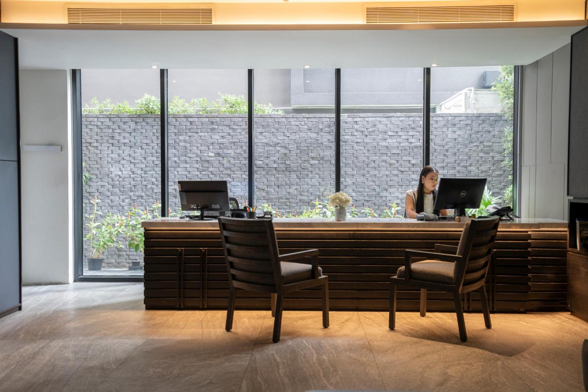 Walton Suites Sukhumvit Bangkok Exteriér fotografie