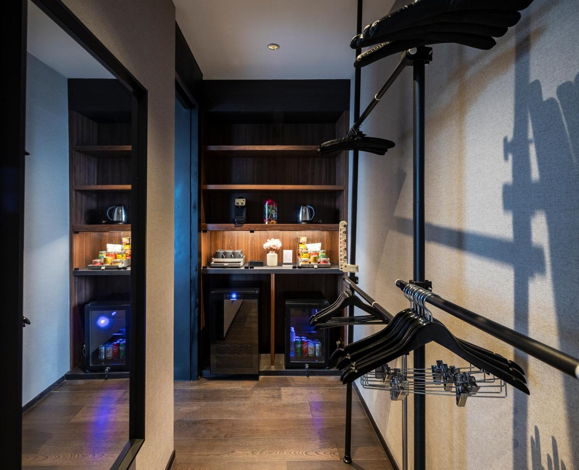 Walton Suites Sukhumvit Bangkok Exteriér fotografie